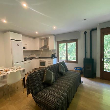 Precioso Apartamento Con Vistas Montana O Rio Ribes De Freser Bagian luar foto